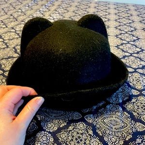 Child’s cat ear hat